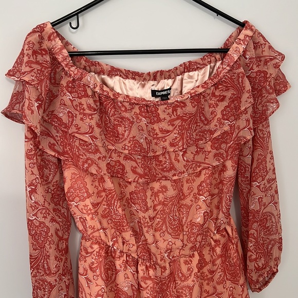 Express-Romper - Picture 2 of 4